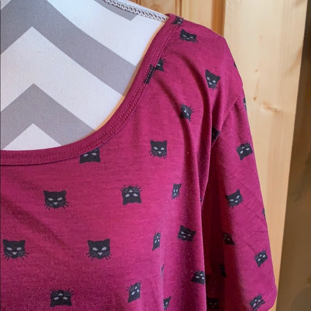LuLaRoe | Classic T